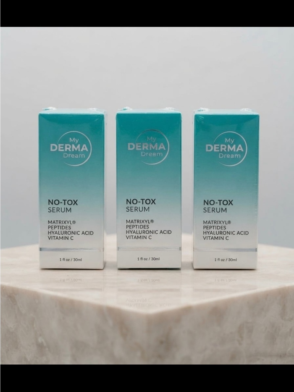 No tox serum in turquoise. Lightweight serum. 3 pack unopened.